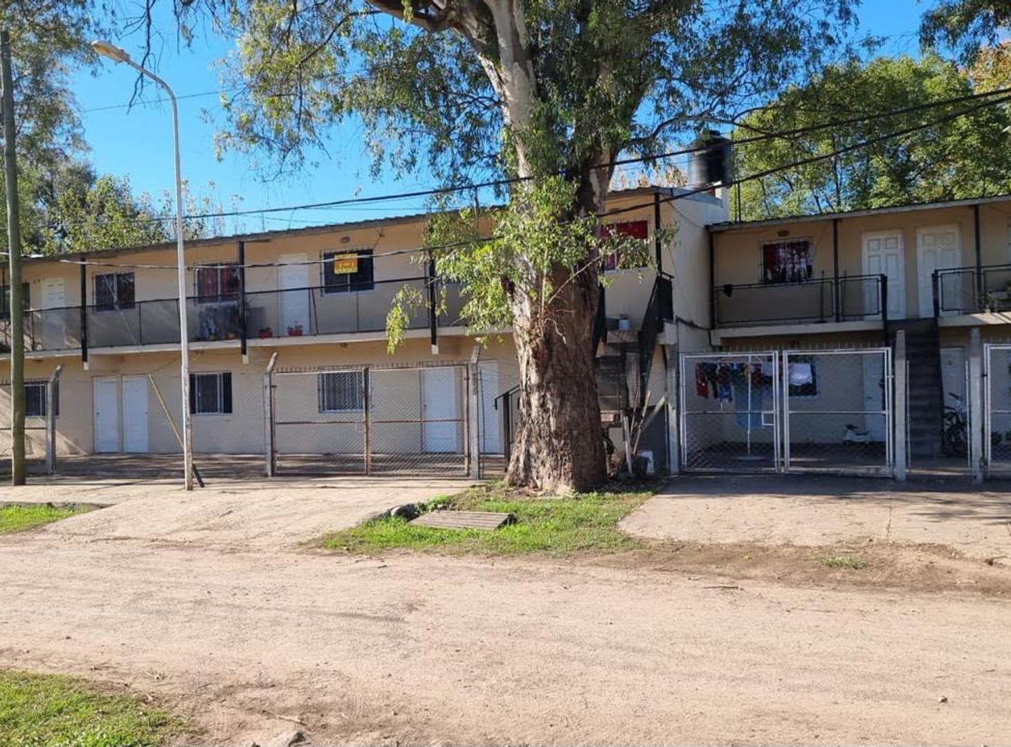 Foto de VENTA 11 DEPARTAMENTOS EN BLOQUE 1/2 AMBIENTES JCP, imagen 1