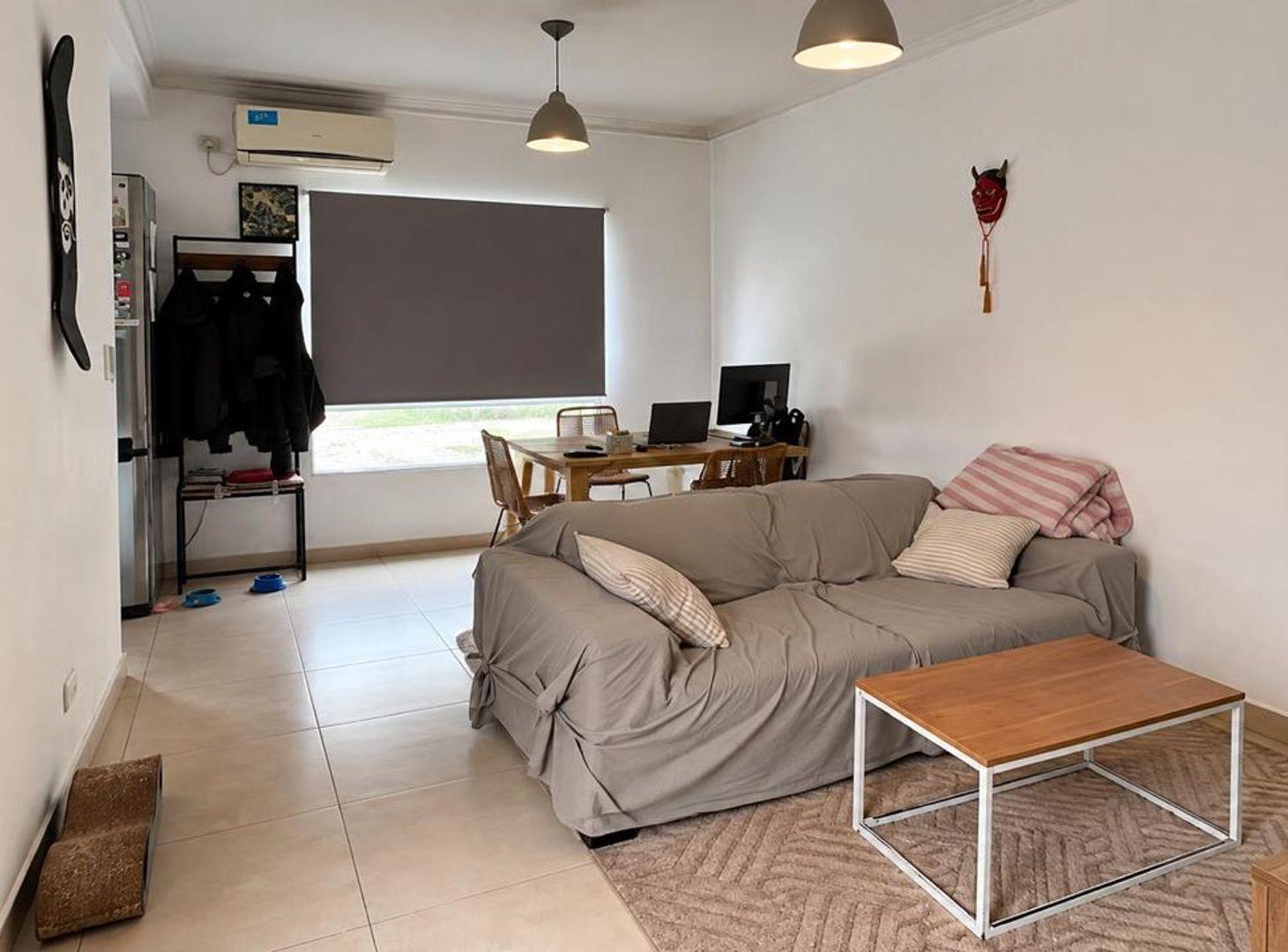 Foto de Excelente departamento con patio en alquiler, imagen 5