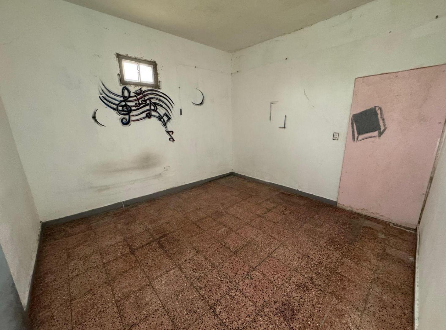 Foto de VENTA CASA + LOCAL + DEPTOS EN JOSE C PAZ- S.PAULA, imagen 5