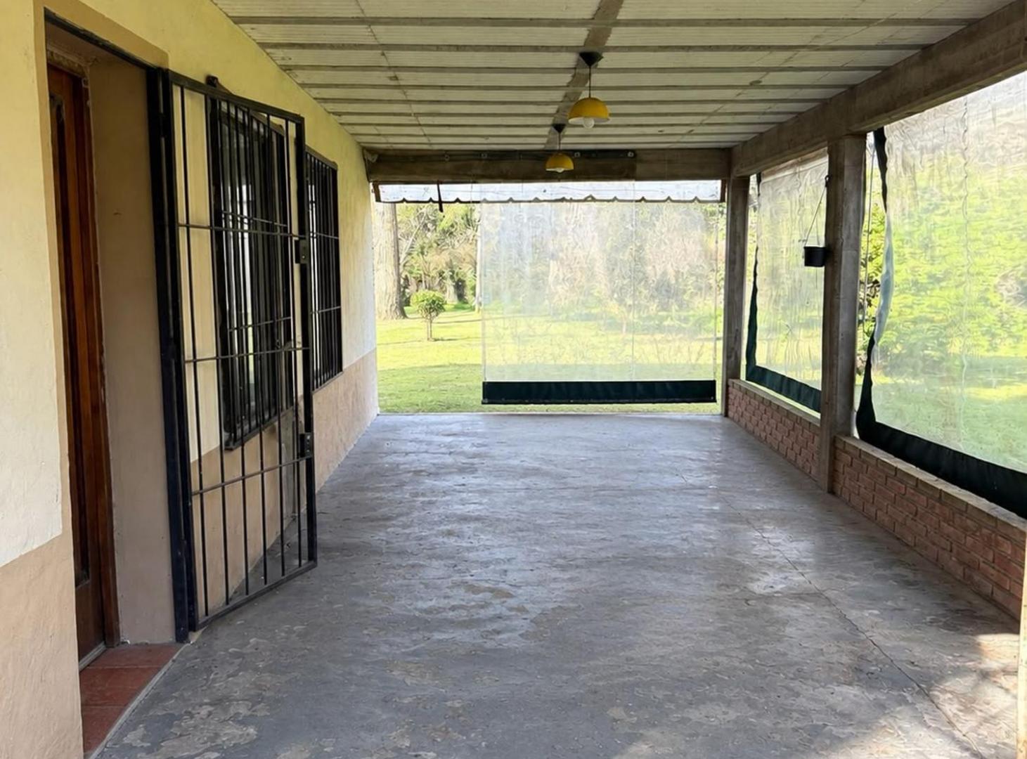 Foto de Casa Quinta sobre Lote Premium 5.150 M2 / MORENO, imagen 2