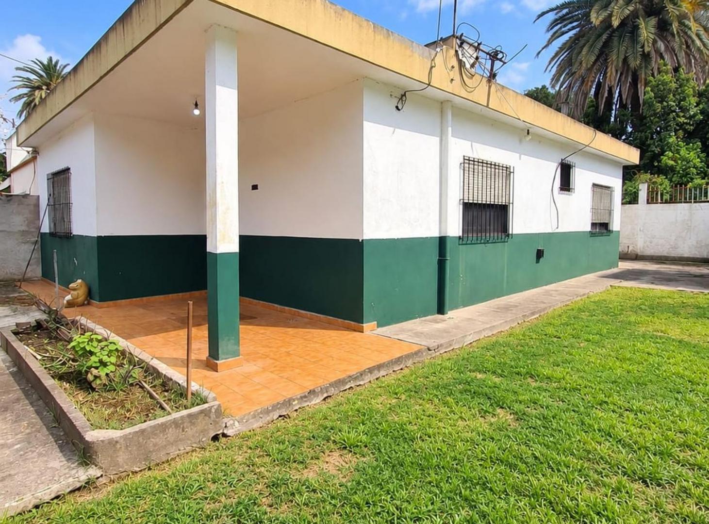 Foto de CASA EN ALQUILER EN MUÑIZ CON PATIO CON JARDIN, imagen 3