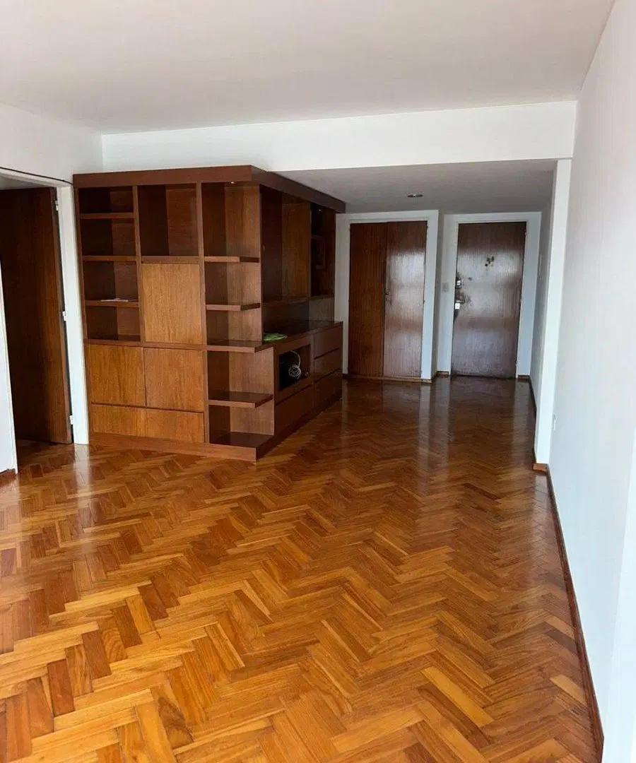 RETASADO! Dpto 3 dormitorios con cochera y baulera en Bº Centro 1