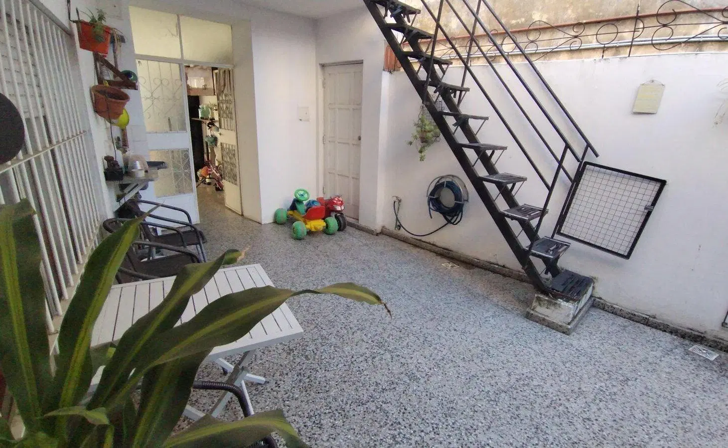 Arroyito: Casa reciclada nueva 3 dormi, quincho y cochera! 8