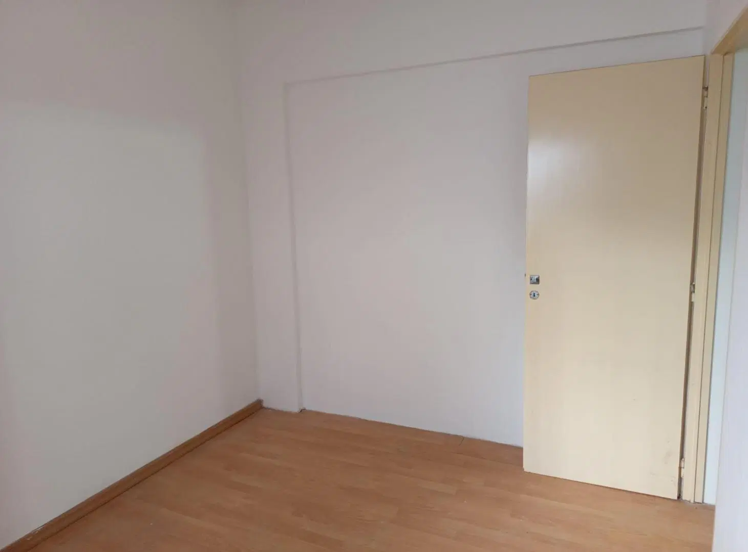 Interno único en Alberdi 3