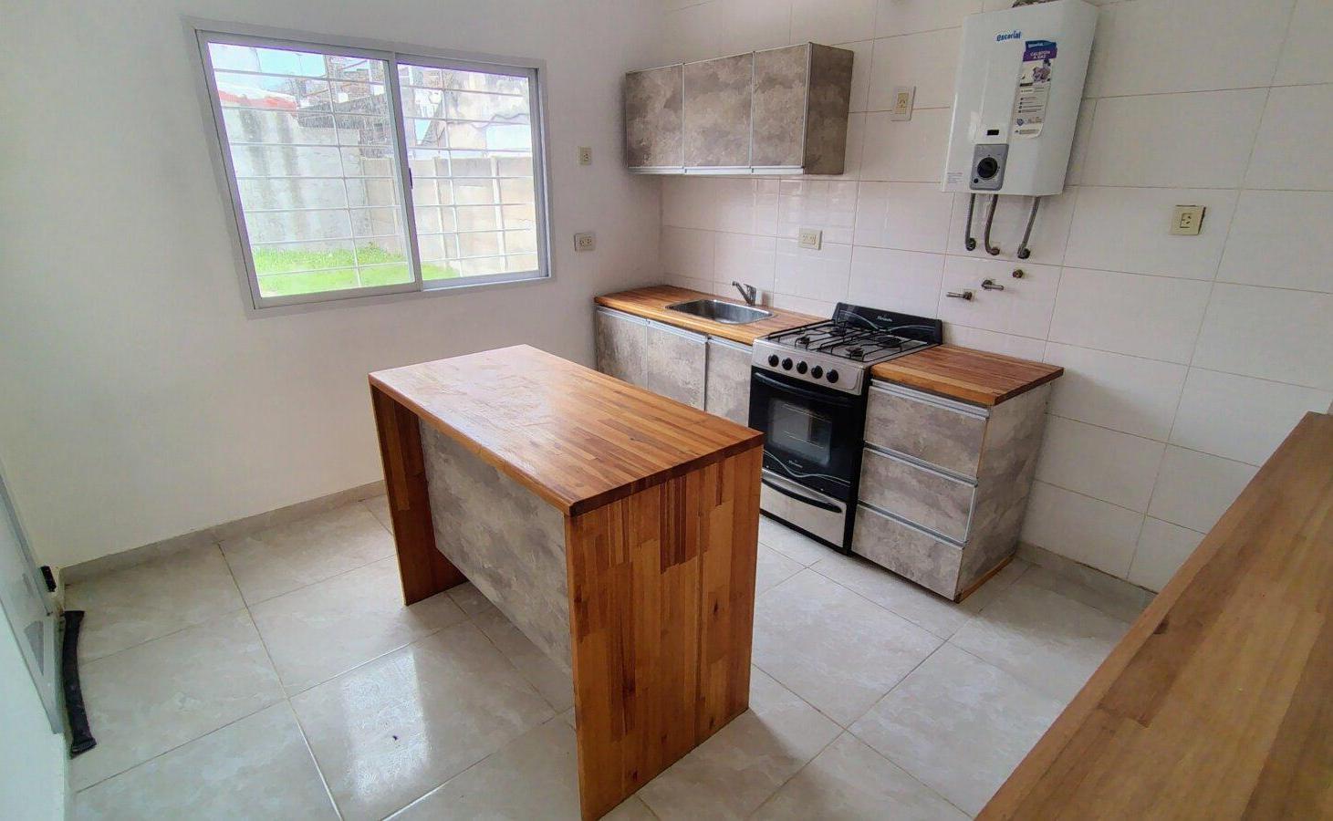 Foto de Casa reciclada nueva en Bº Parque Casas, imagen 5