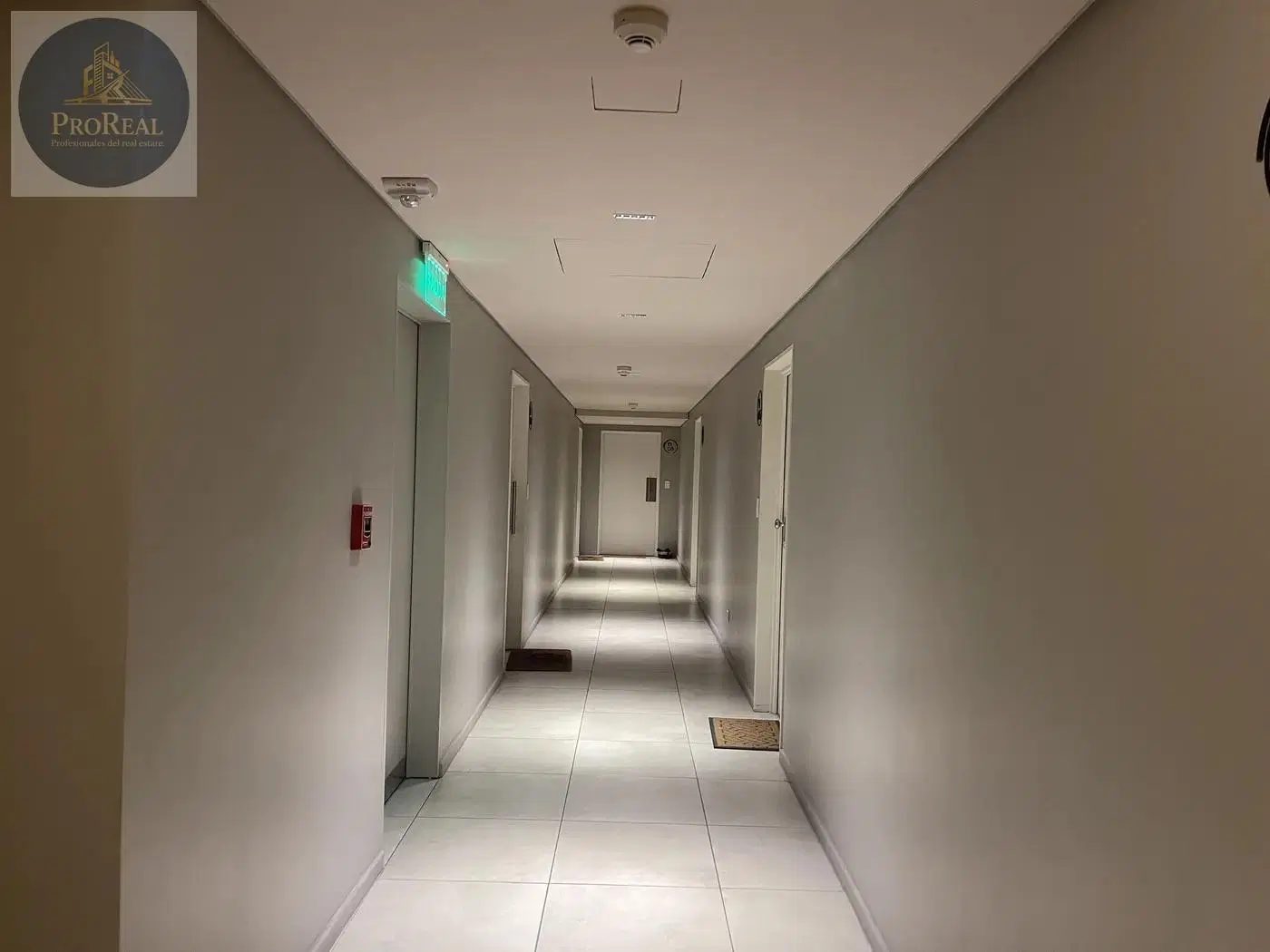 Exclusivo 2 ambientes amoblado, Piso alto, vista abierta y cochera cubierta 8