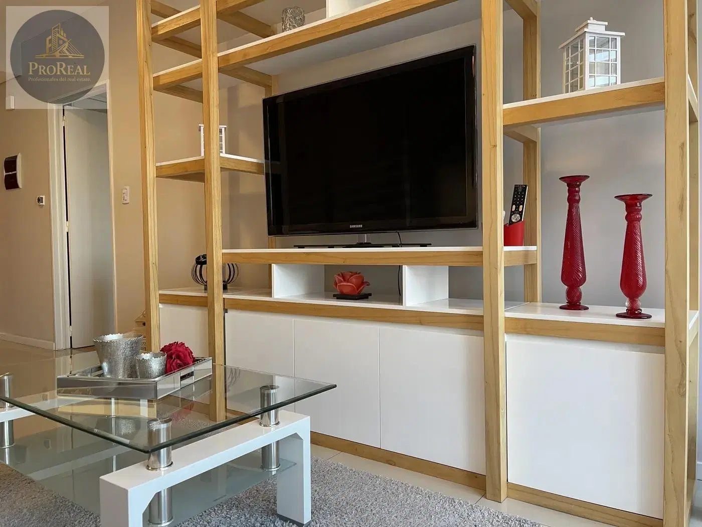 Exclusivo 2 ambientes amoblado, Piso alto, vista abierta y cochera cubierta 5