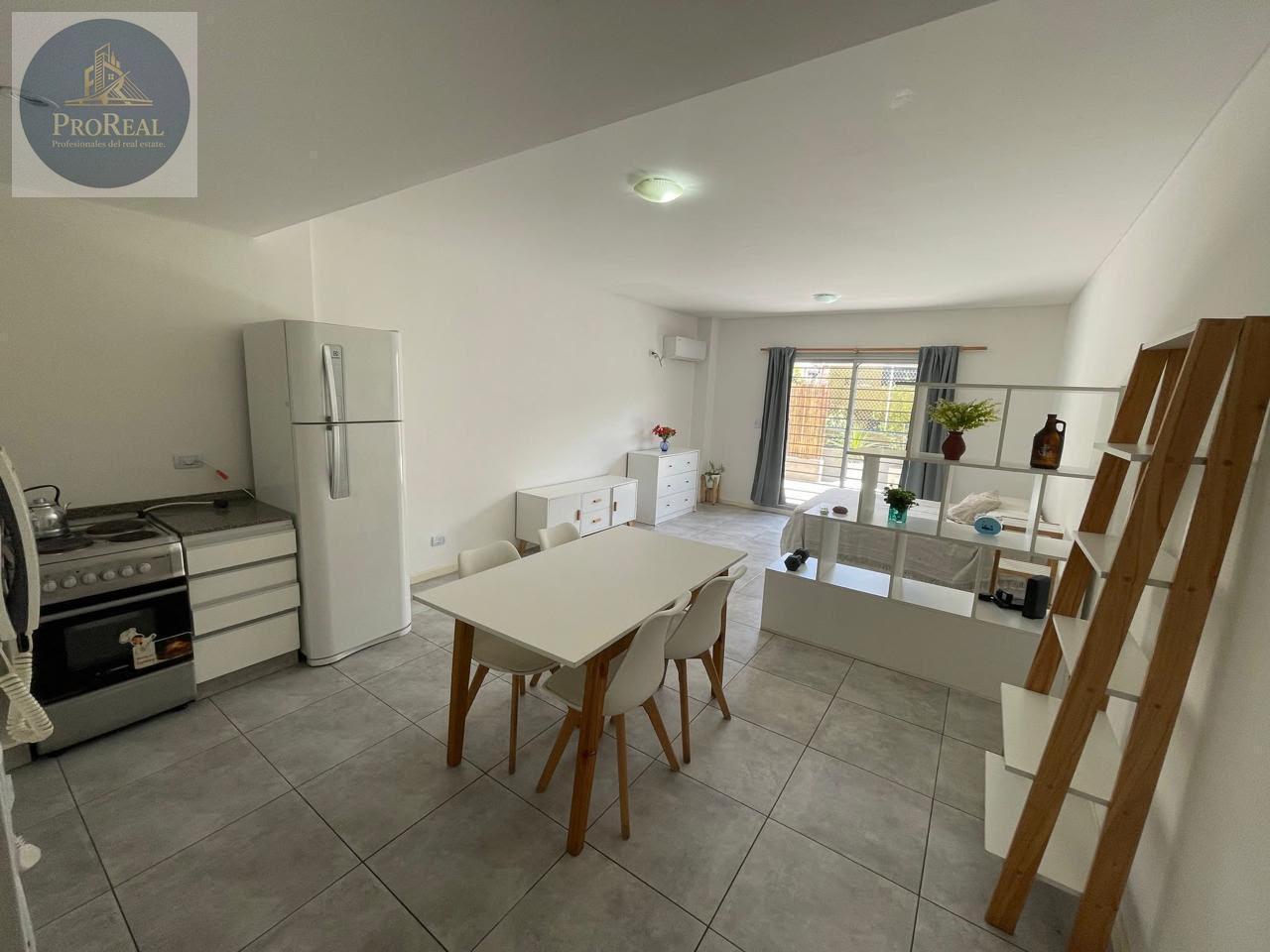 Foto de MONOAMBIENTE AMOBLADO CON AMPLIO BALCON - VILLA URQUIZA, imagen 3