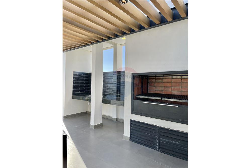 Vendo Departamento de 2 Dorm. en Plaza Pacheco 4