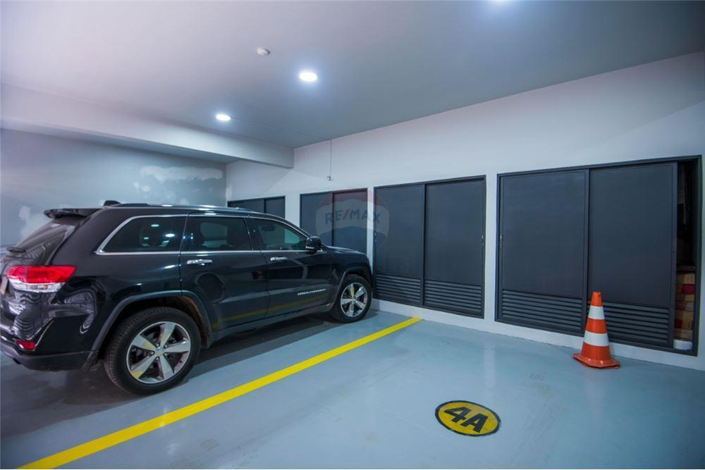 En Venta Piso Completo en El Fabuloso Edificio Interplaza 1