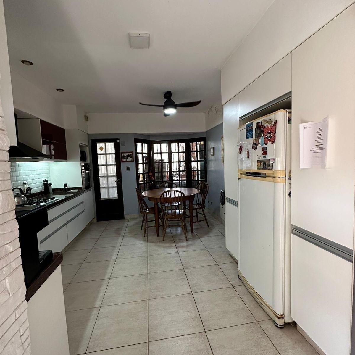 Matheu 997 Casa 3 Dorm. en Alberdi 3