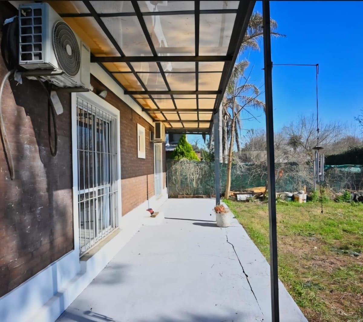 Casa en Funes Arnolfo Calvo Al 2100 3