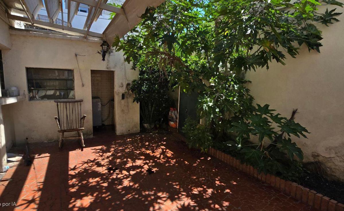 Rosas 600 Casa en 2 Plantas de 5 Dorm. Arroyito 5