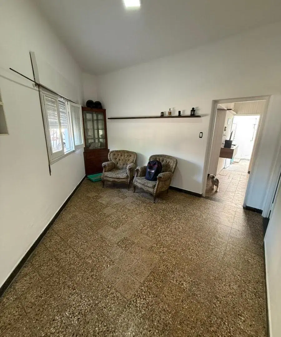 Casa en Alberdi 4