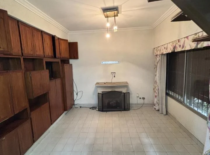 VENTA HERMOSA CASA EN LOMAS DE ZAMORA 3