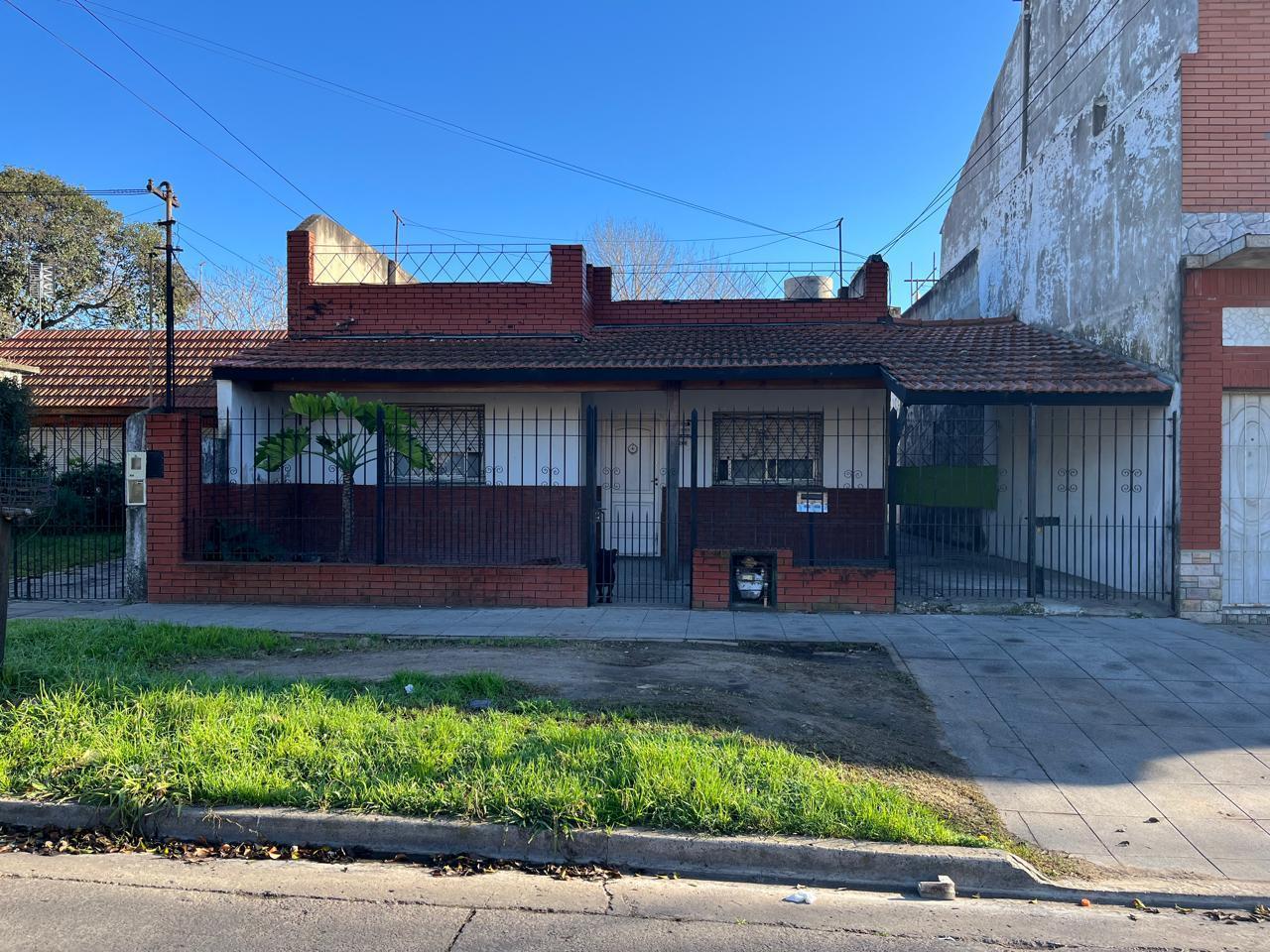 Casa en TEMPERLEY ESTE