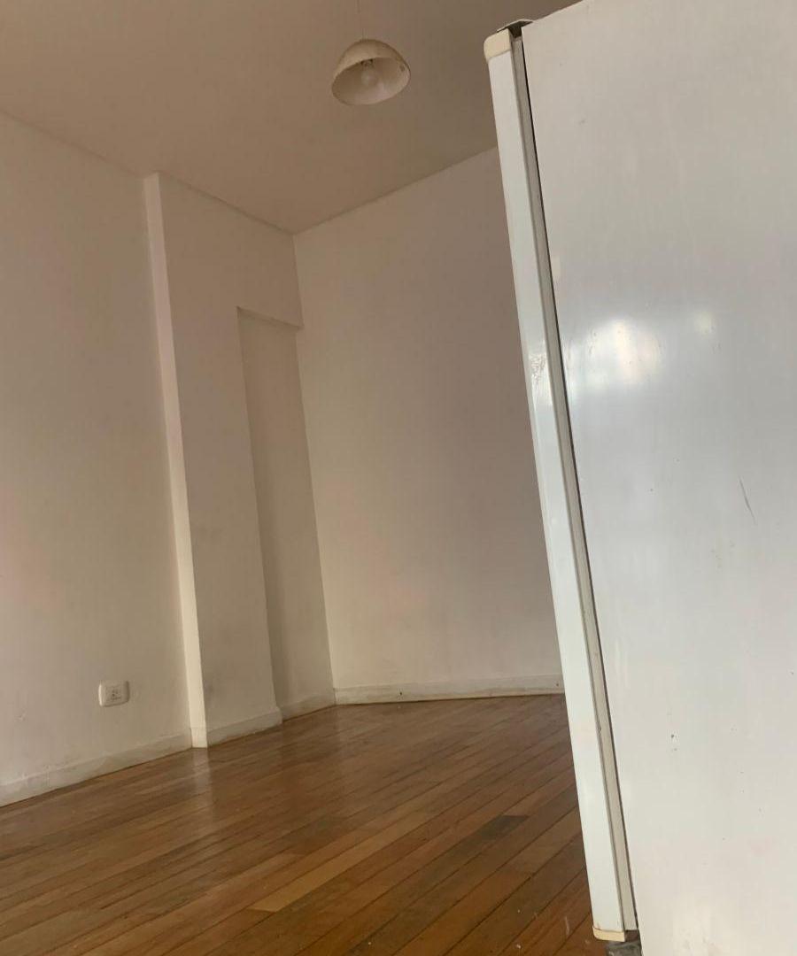 Foto de Departamento de 28 m² con 1 ambiente en alquiler en Flores Norte, imagen 3