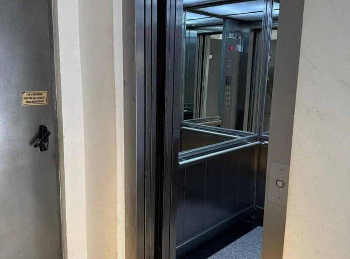 Mono en venta CABALLITO con balcón frente 35m2 5