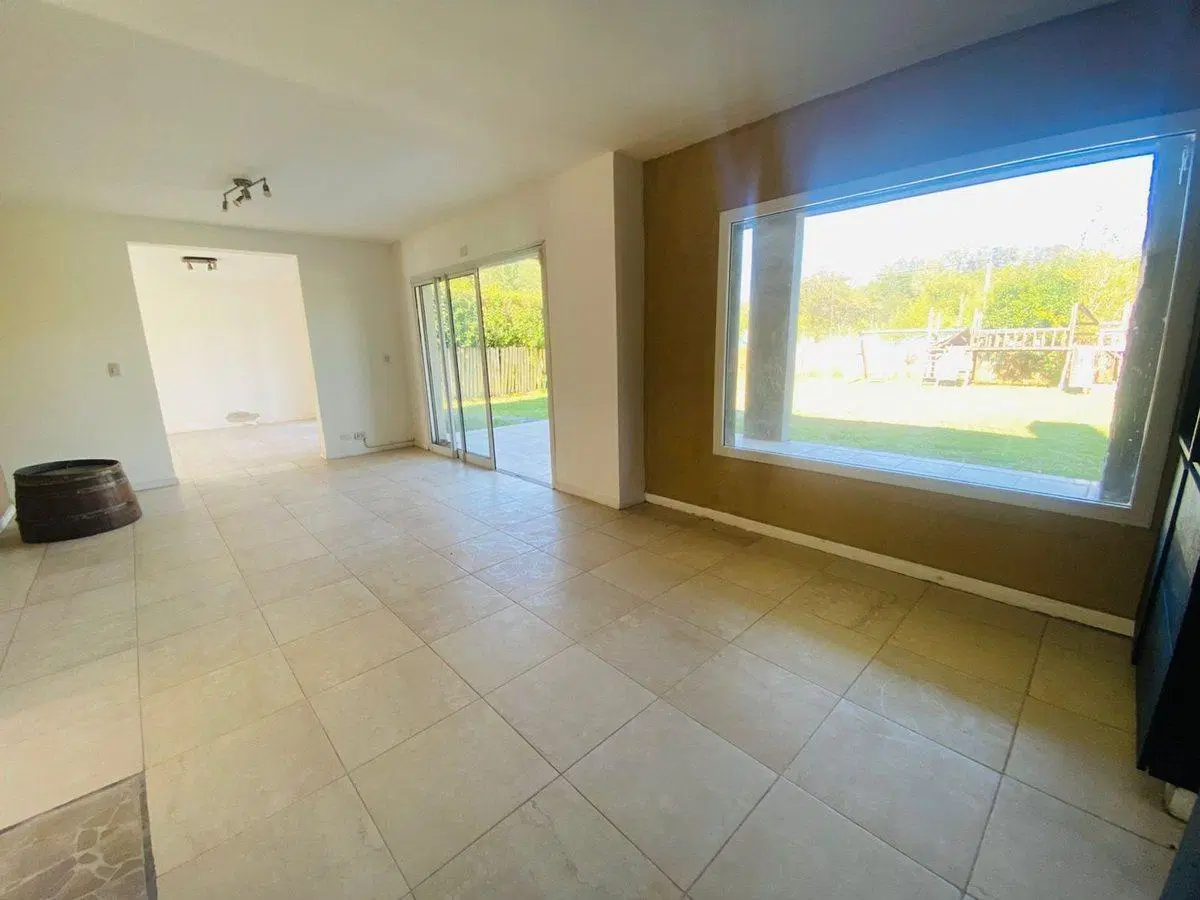 VENTA CASA 5 AMB HARAS SANTA MARIA LOS EUCALIPTUS 2