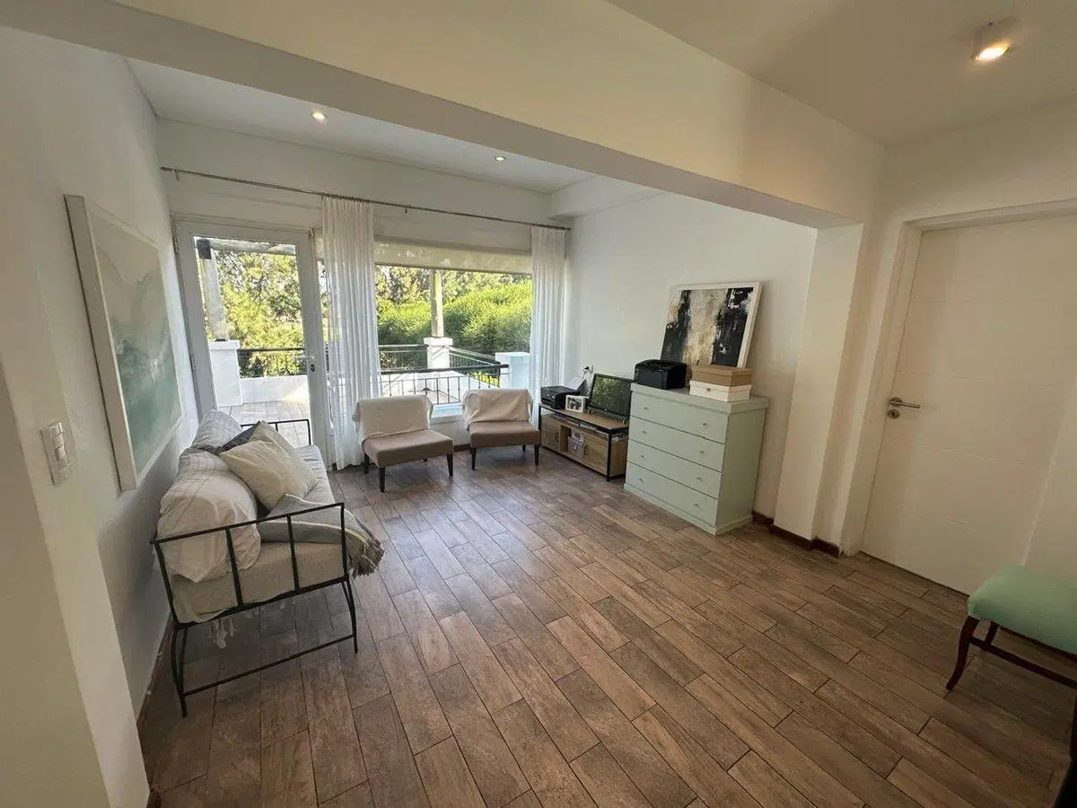 CASA EN  VENTA EN SAN ISIDRO LABRADOR APTO CREDITO 4