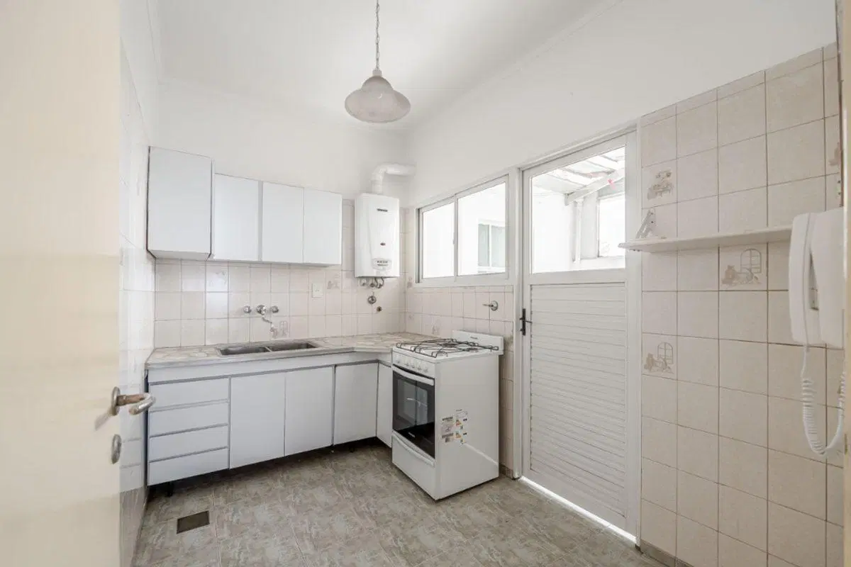 Depto PH 2 ambientes en VENTA en Martinez 5