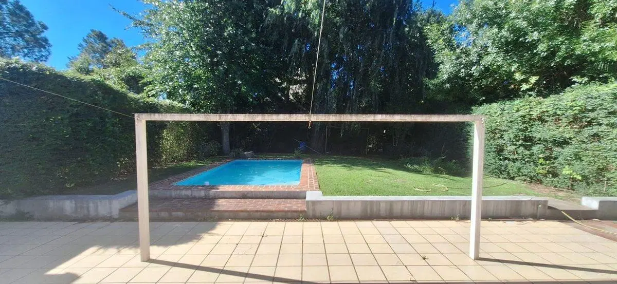 CASA VENTA NAUTICO ESCOBAR C/PILETA A REFACCIONAR 5