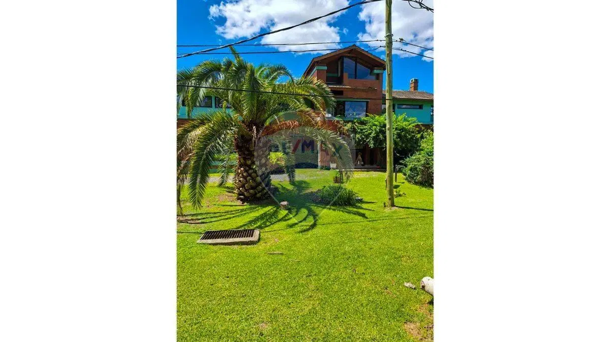CASA VENTA, 4 DORMITORIOS DEPN PILETA QUINC JARDIN 5