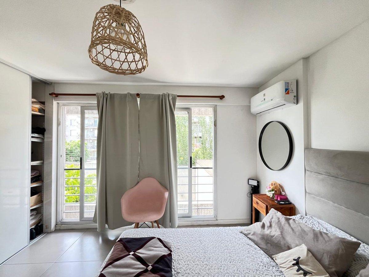 DEPTO 2 AMB EN VENTA CASTELAR NORTE APTO CRÉDITO