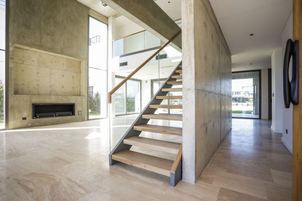 CASA EN VENTA EN BARRIO VIRAZÓN A ESTRENAR