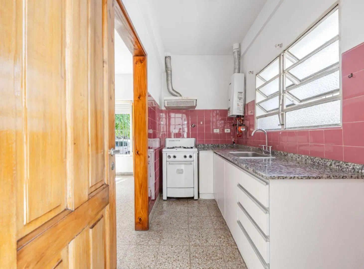 OPORTUNIDAD! CASA TIPO PH 3 AMB.  APTO A CRÉDITO 5
