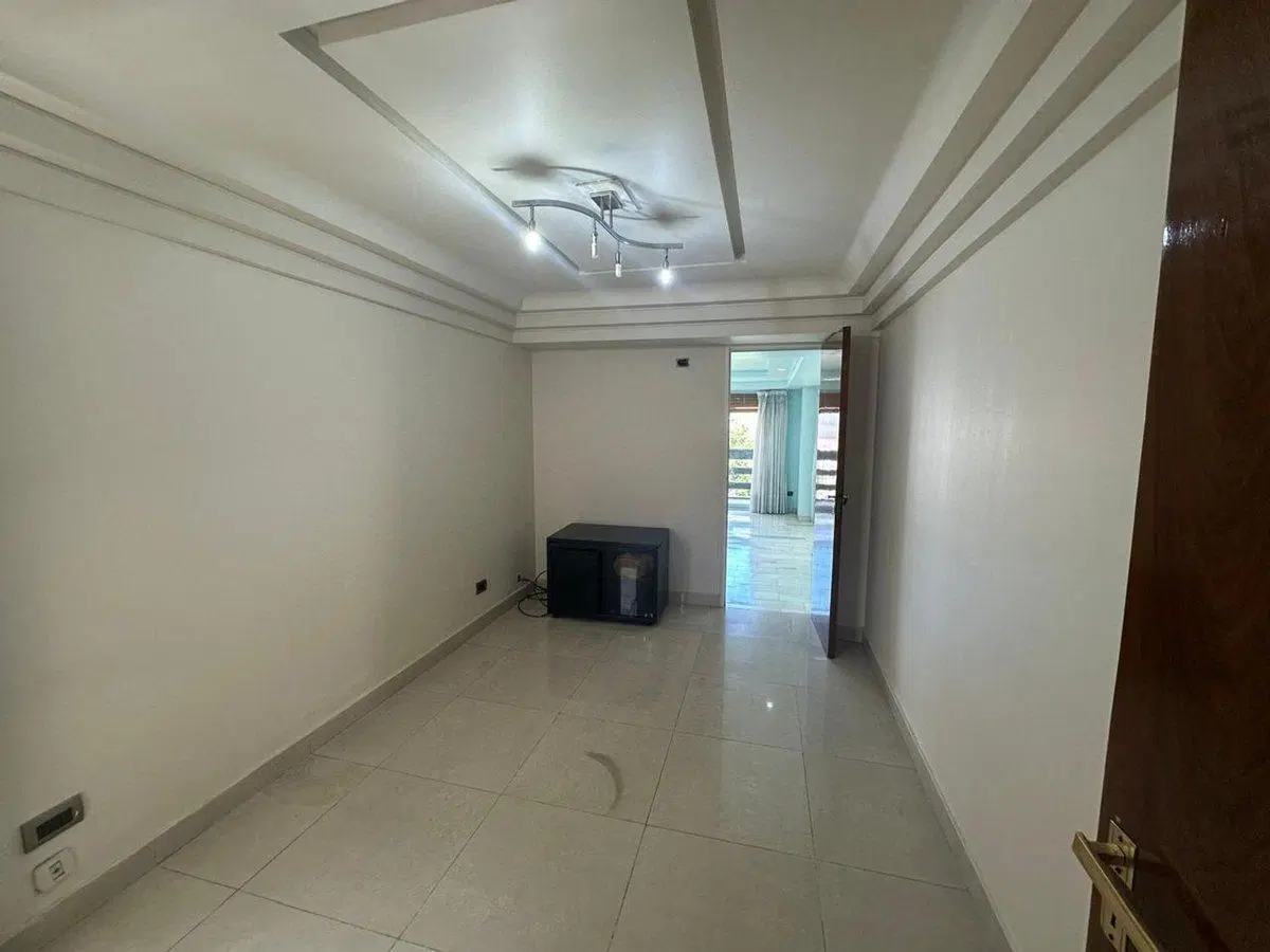 DEPTO 5 AMBIENTES EN VENTA EN FLORES BALCÓN FRENTE 5