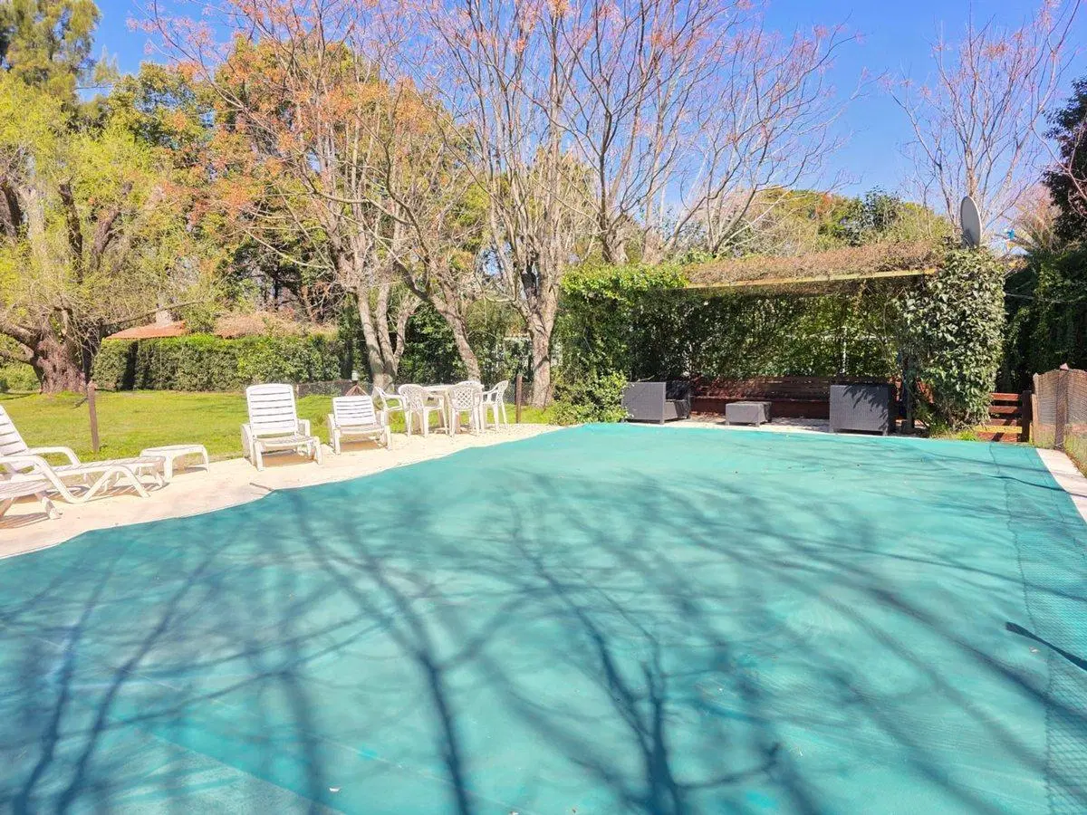 VENTA CASA 5 AMB BARRIO PARQUE LA VERDAD GRAN LOTE 3