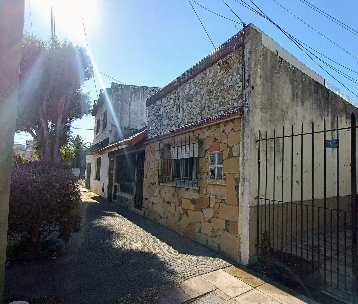 Casa Venta 4 Ambientes + 3 Departamentos, Tigre 3