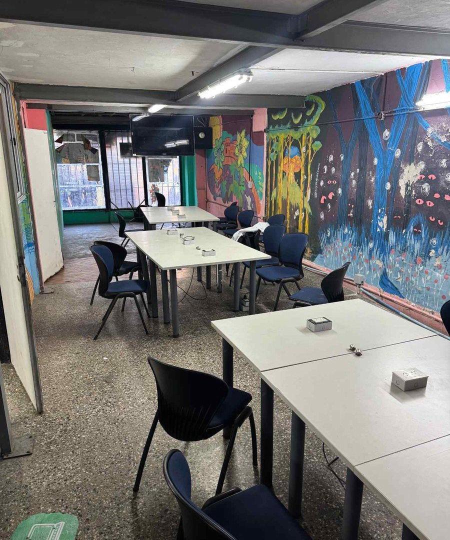 Local Comercial en Venta en La Boca Financiable