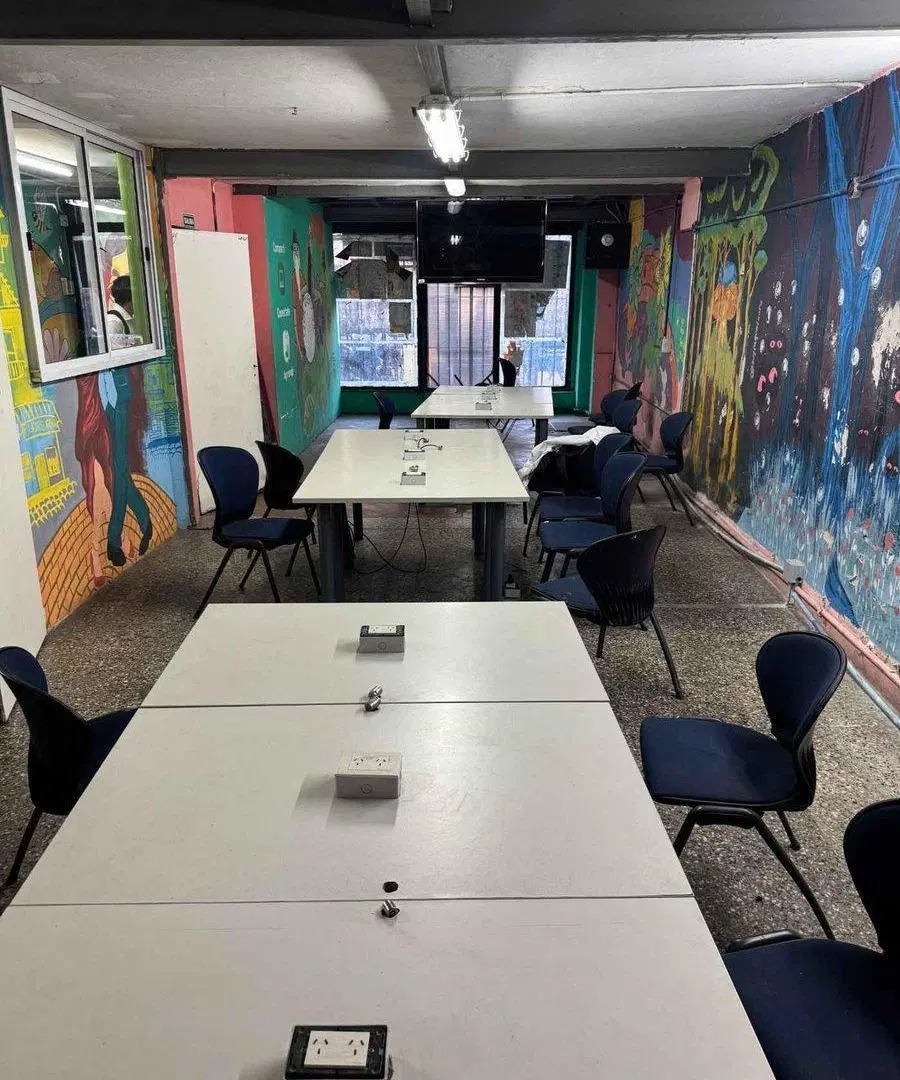Local Comercial en Venta en La Boca Financiable 5