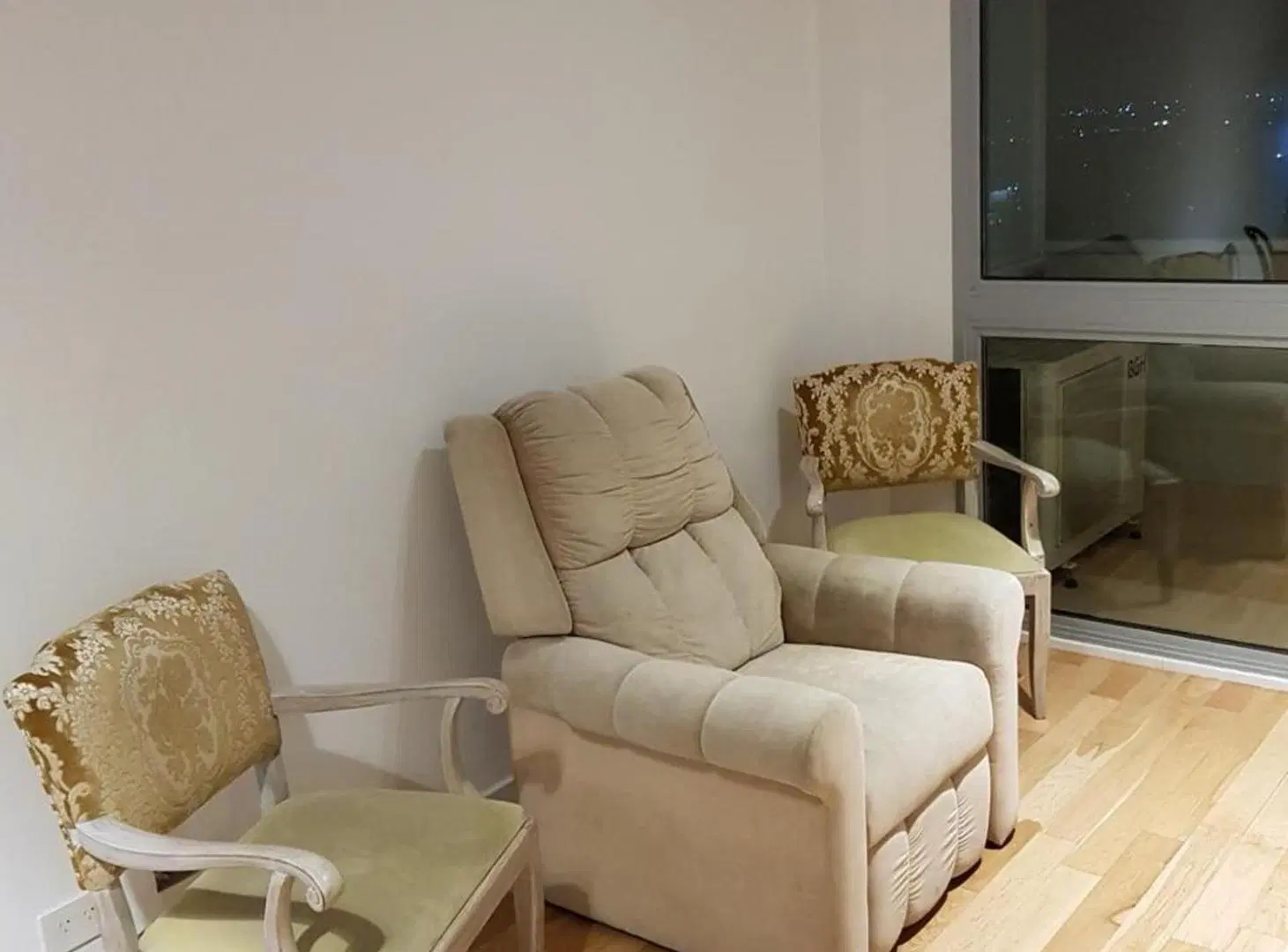 DEPTO 2 AMB EN VENTA EN NUÑEZ TORRE ASTOR c/cocher 4