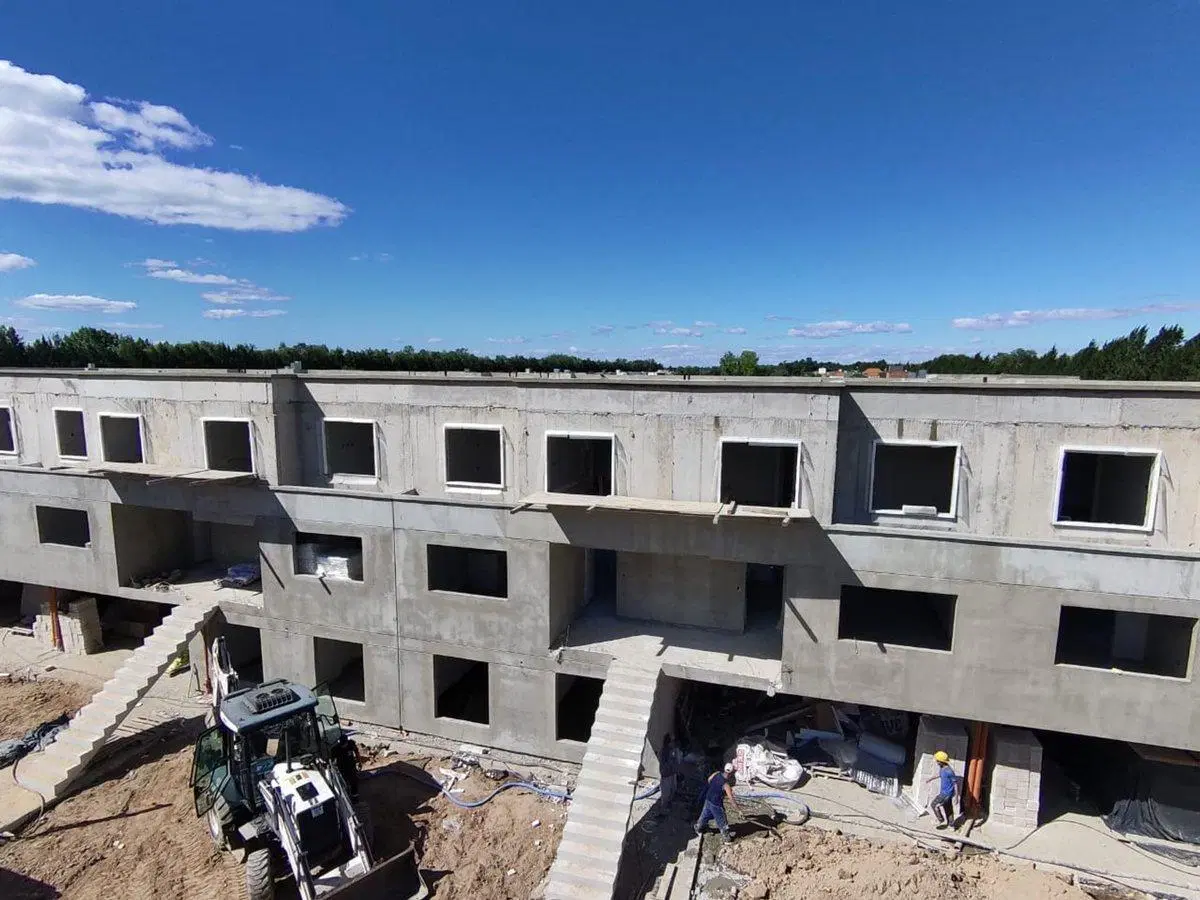 Depto 4 amb en duplex c/parrilla y pileta  - APSU 5