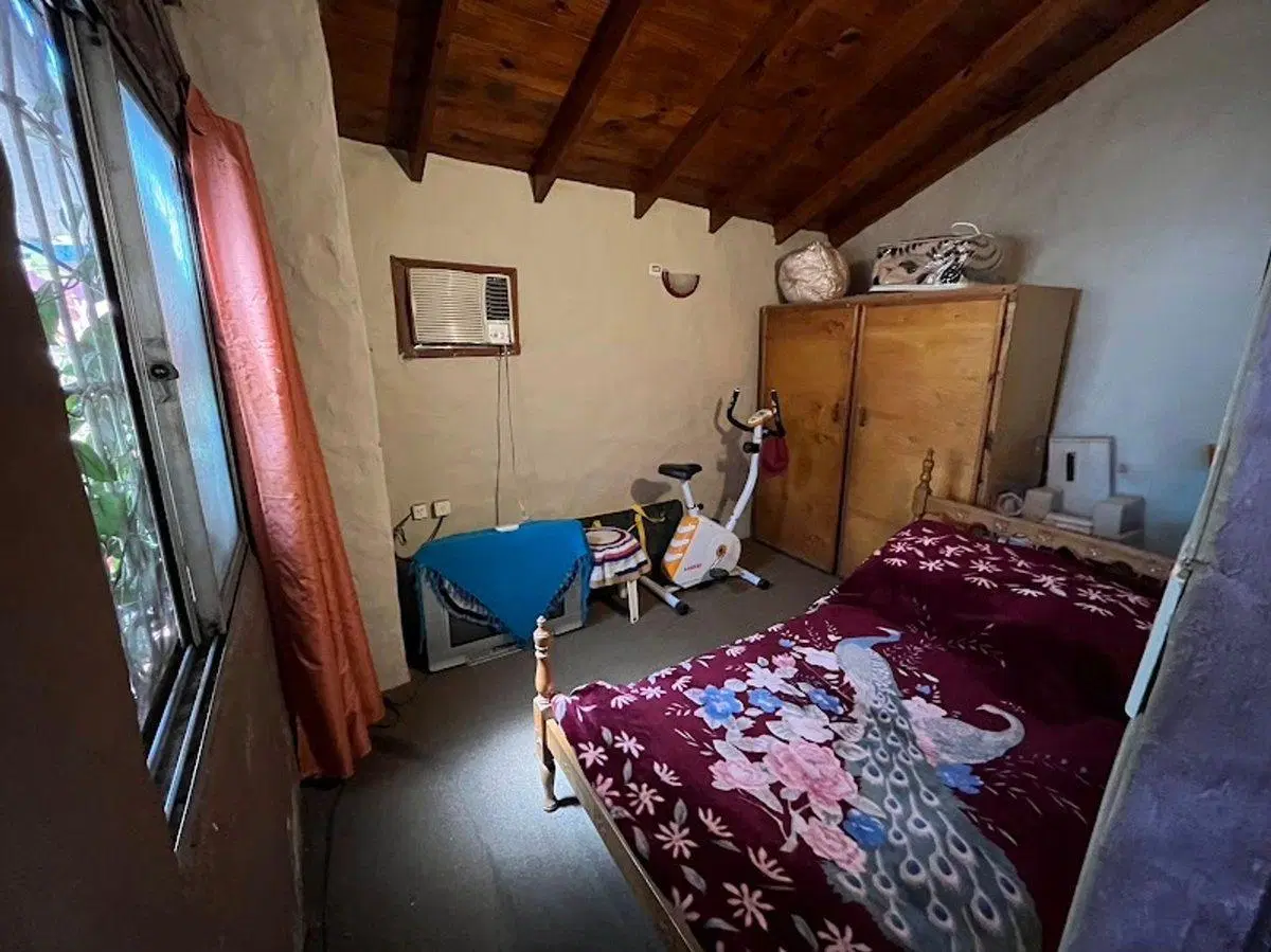 CASA EN VENTA EN TIGRE, OPORTUNIDAD! 3