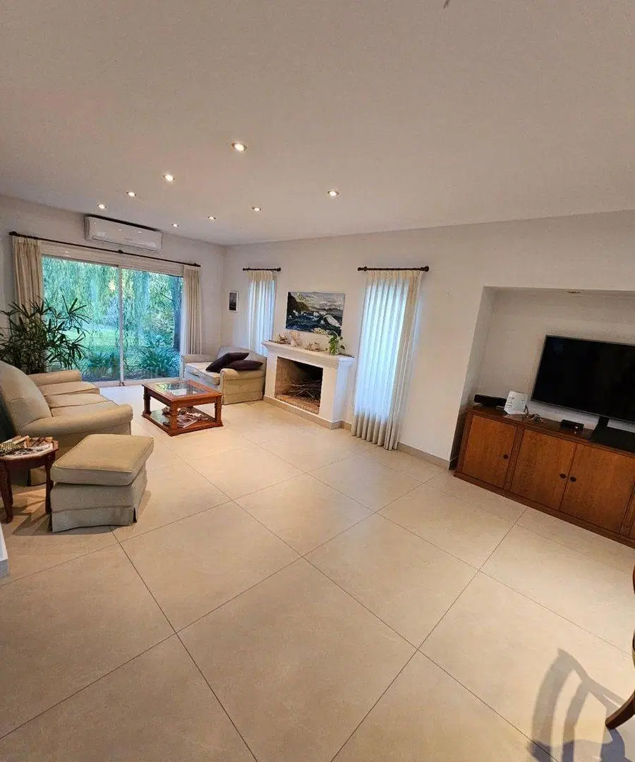 Venta de casa en san isidro labrador lote interno 2