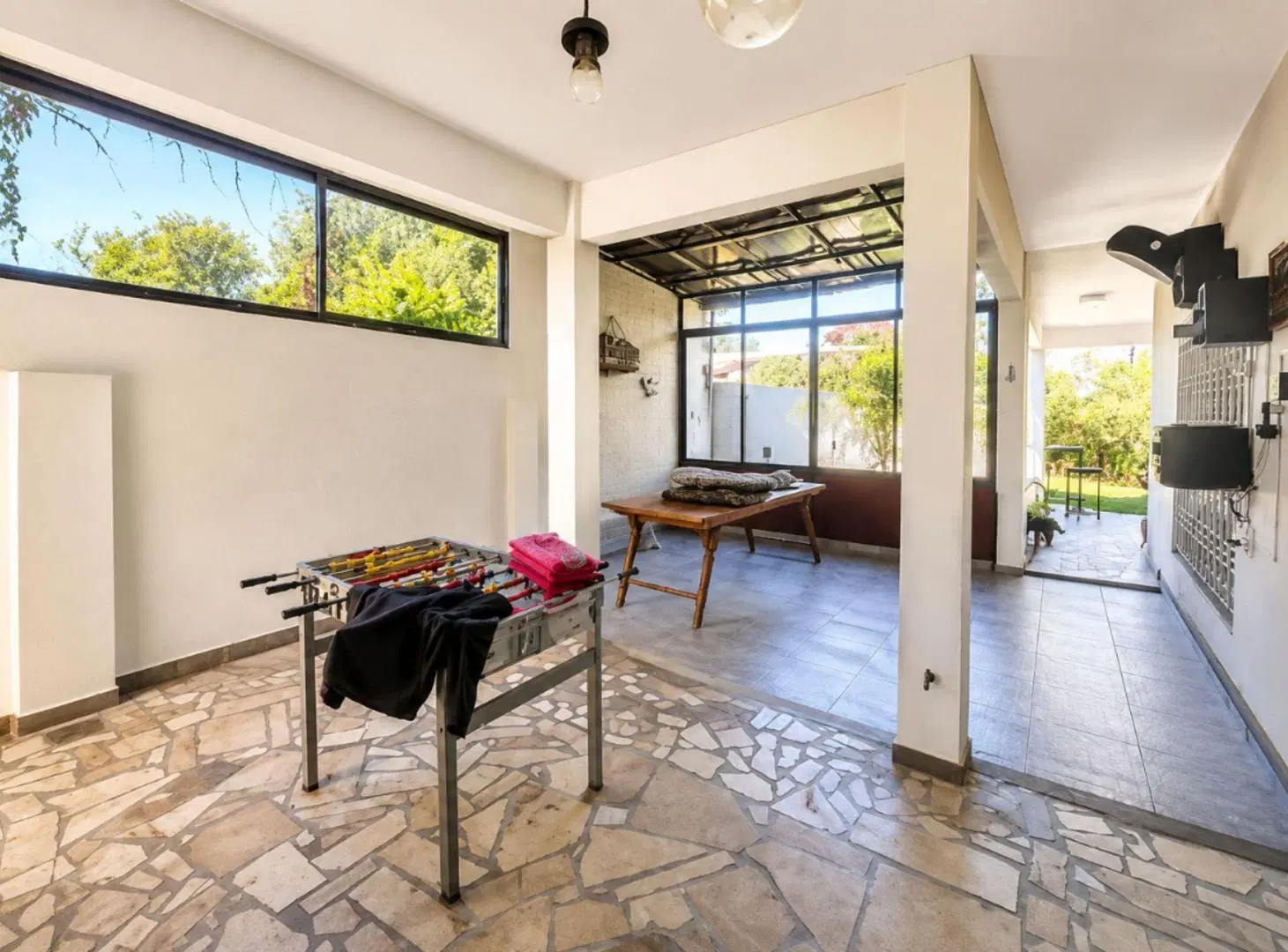VENTA Casa Lanús pileta quincho parrilla terraza 4