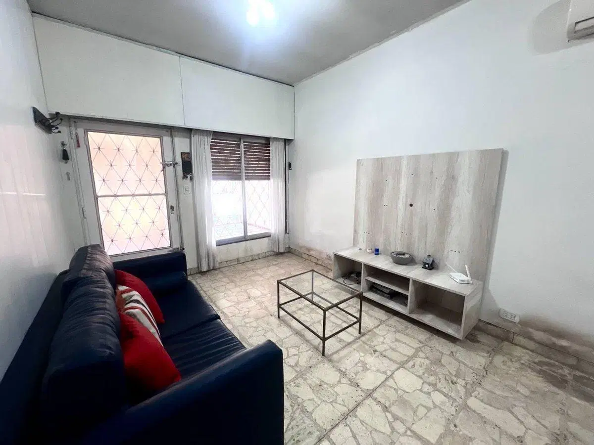 VENTA Casa Lanús pileta quincho parrilla terraza 2