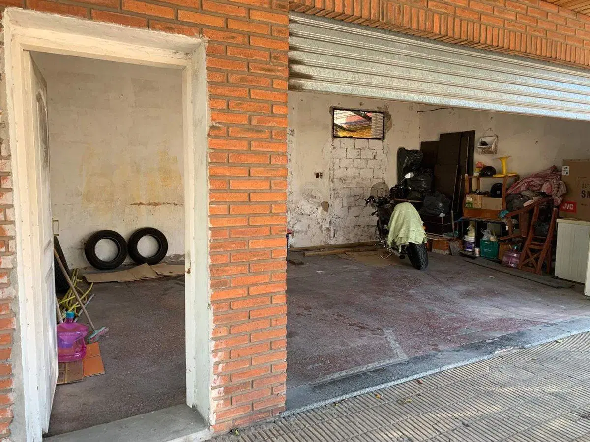 CASA MULTIFAMILIAR EN VENTA EN MATANZA C/LOCAL 3