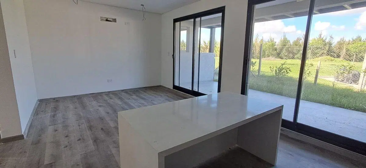 DEPTO DUPLEX 4 AMB EN VENTA EN NORDELTA C/JARDÍN 4