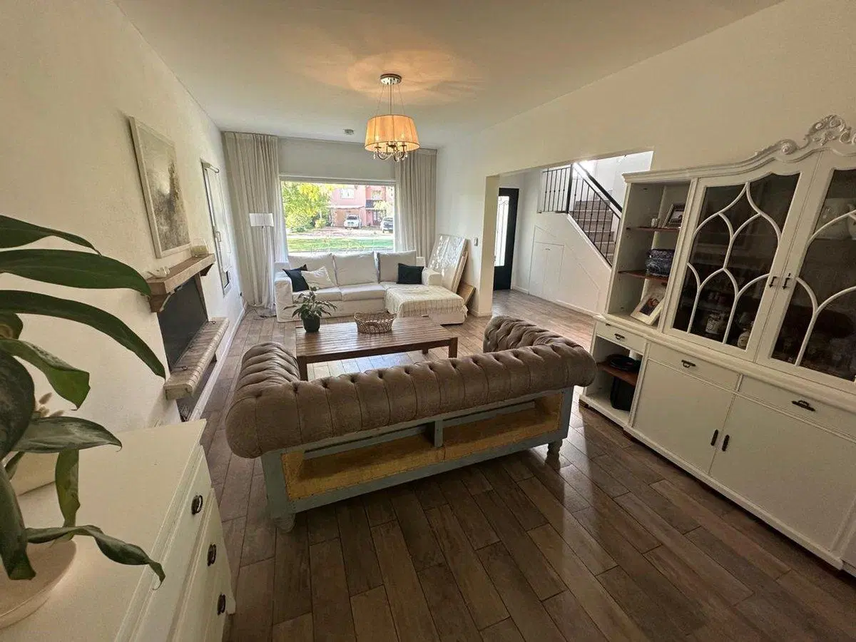 CASA EN  VENTA EN SAN ISIDRO LABRADOR APTO CREDITO 4