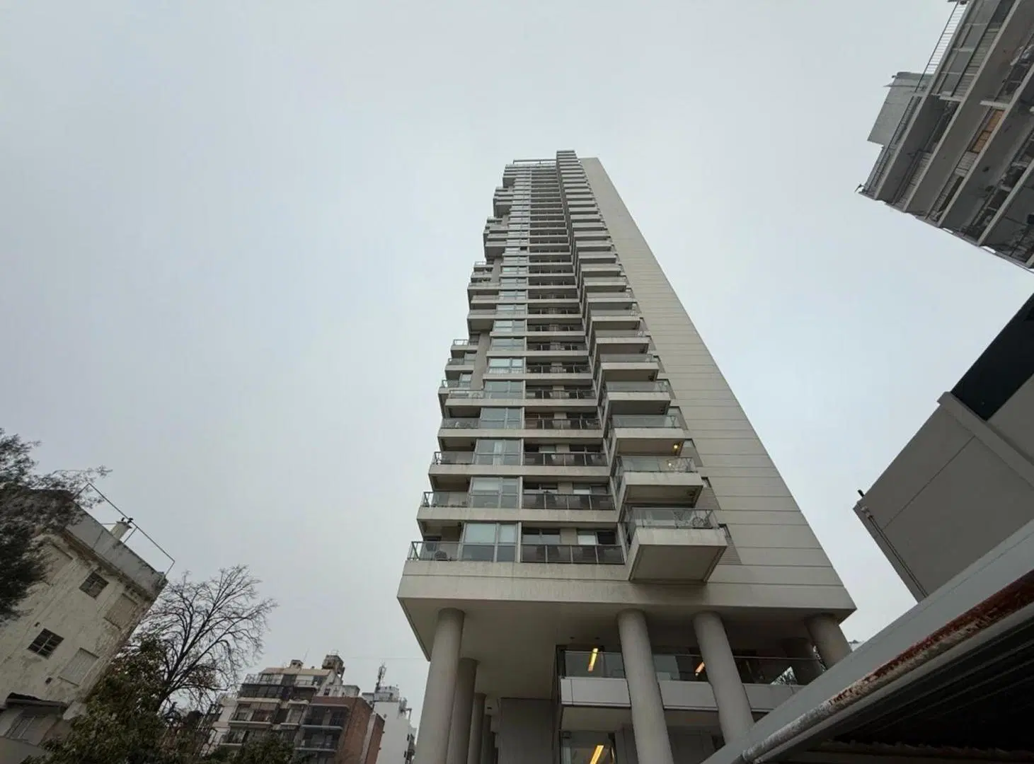 DEPTO 2 AMB EN VENTA EN NUÑEZ COCHERA DOBLE ASTOR 4