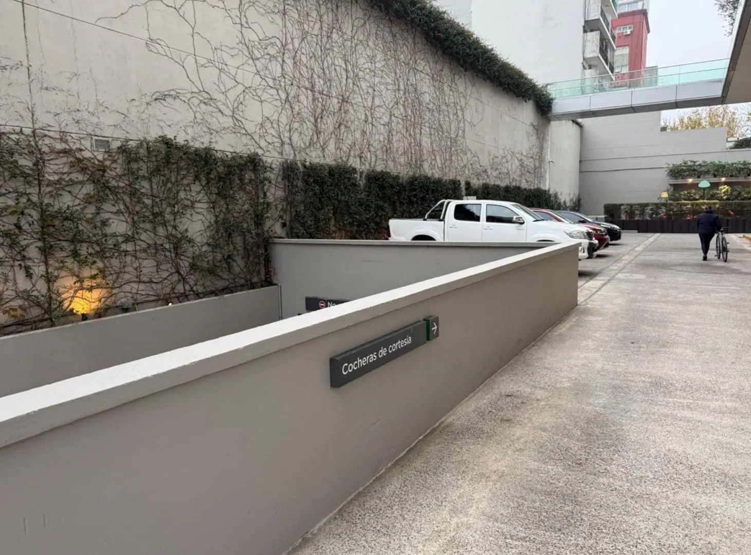 DEPTO 2 AMB EN VENTA EN NUÑEZ COCHERA DOBLE ASTOR 2