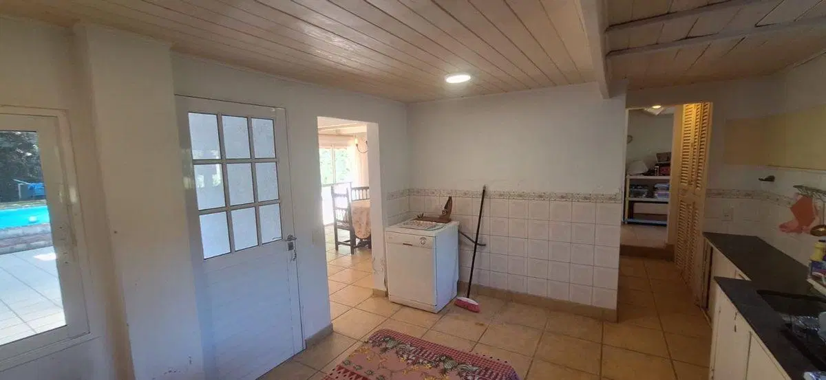 CASA VENTA NAUTICO ESCOBAR C/PILETA A REFACCIONAR 5