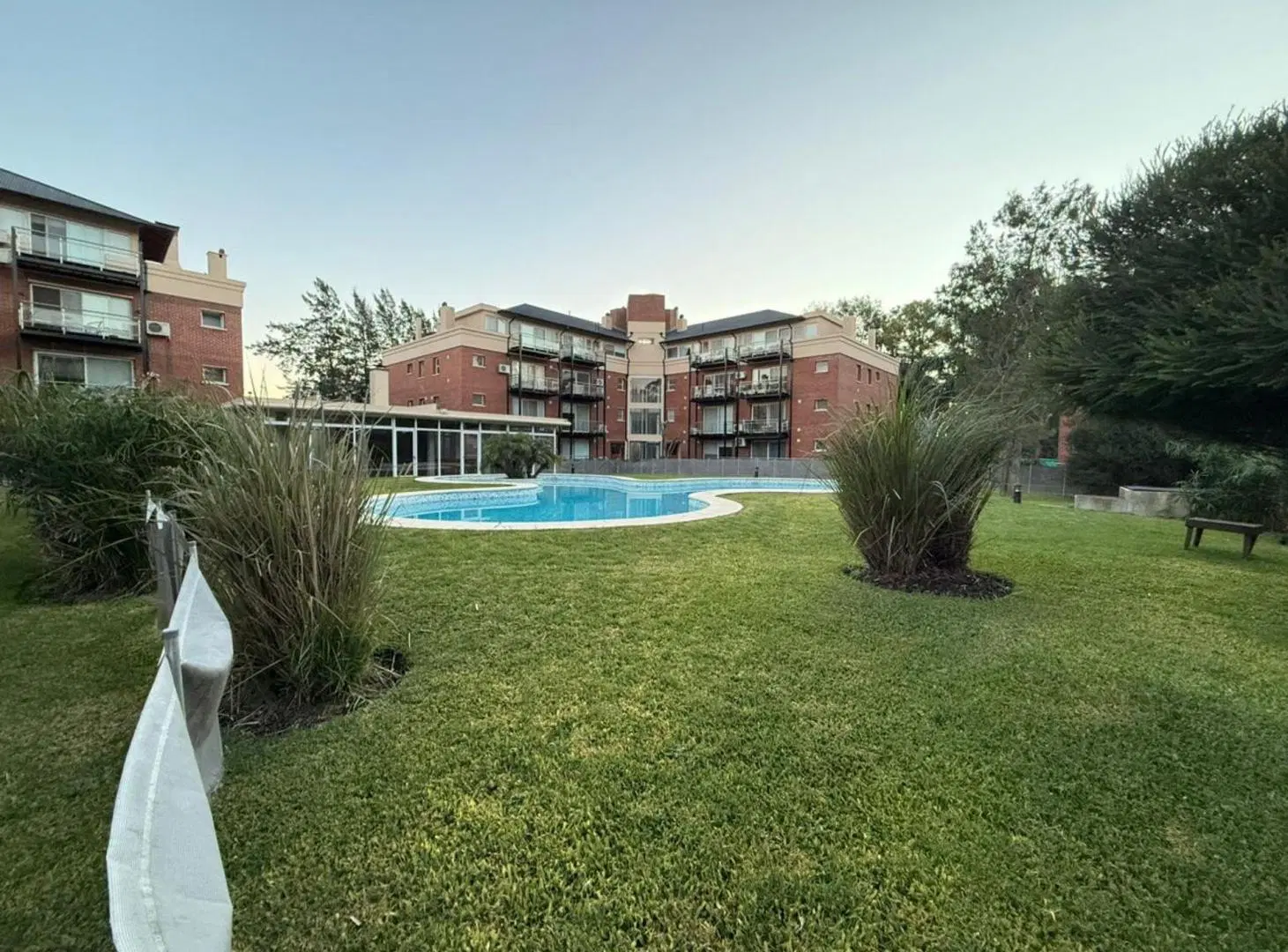 DEPTO MONOAMBIENTE EN VENTA EN CANNING CON COCHERA 4