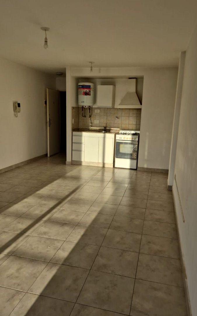 DEPTO MONOAMBIENTE EN VENTA EN MORÓN