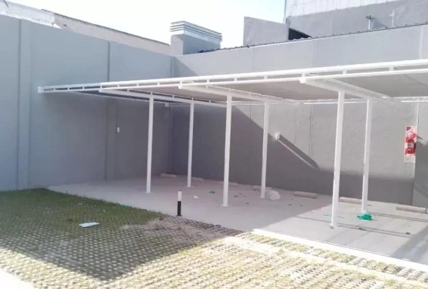 VENTA DE COCHERAS, TRES DE FEBRERO 5